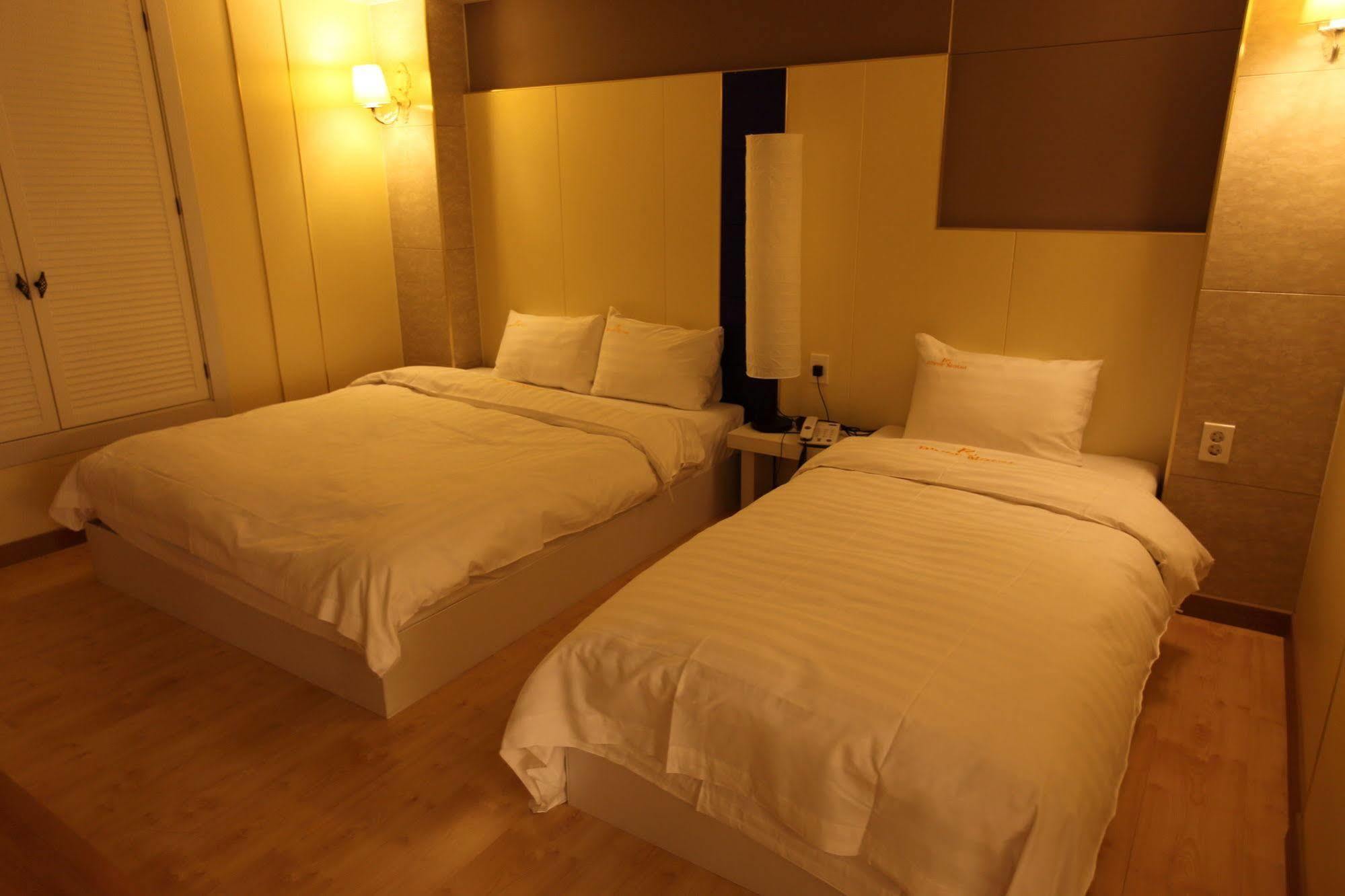 River Hotel 남원 외부 사진